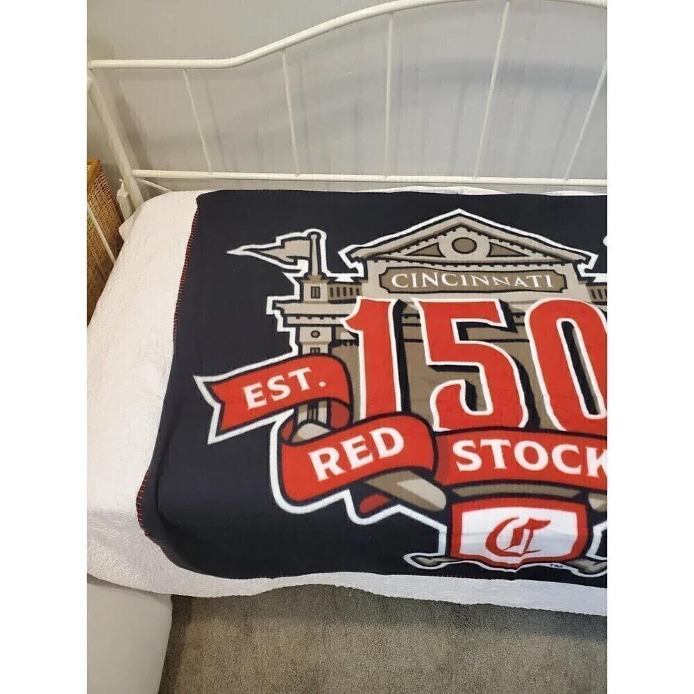 CINCINNATI REDS 150TH ANNIVERSARY BLACK FLEECE BLANKET SGA 9/21/2019